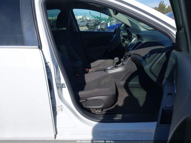 Chevrolet Cruze 1lt Auto Image 8