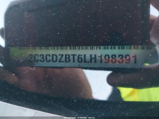 Dodge Challenger Image 15