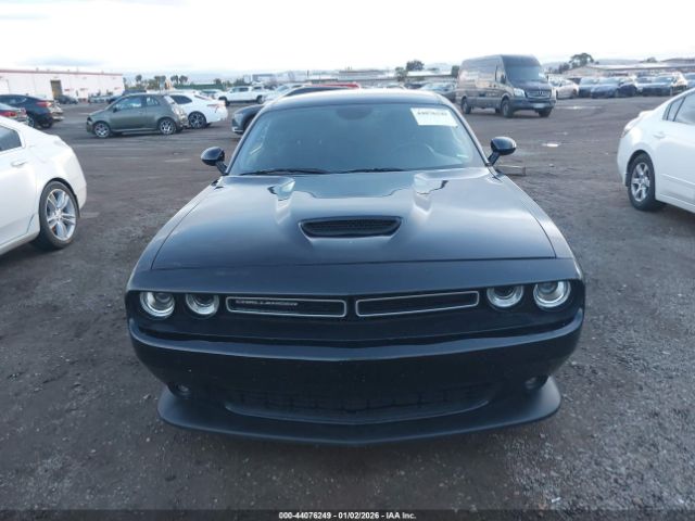 Dodge Challenger Image 7