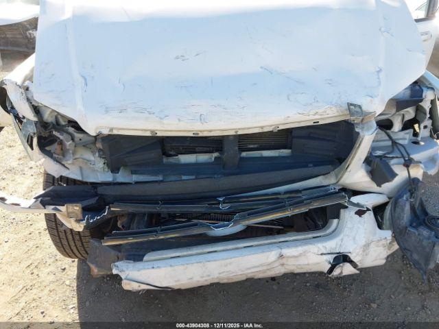 Ford Explorer Limited Image 3