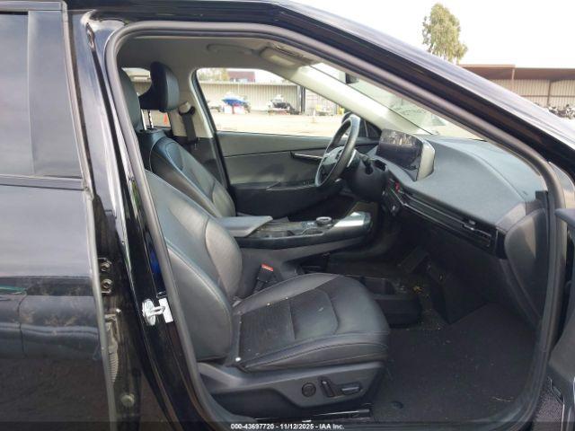 Kia EV6 Wind Image 11