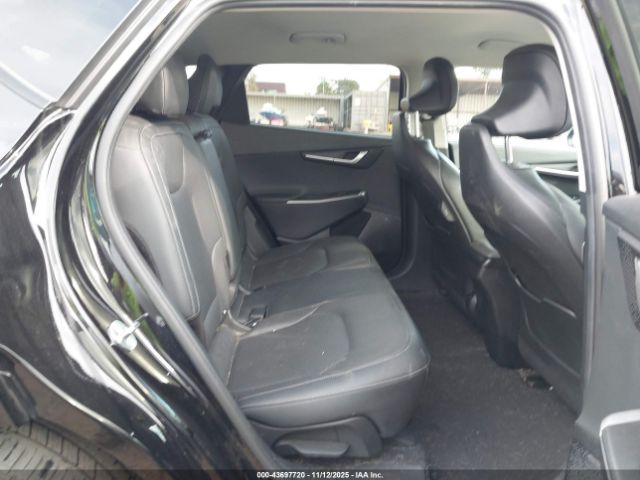 Kia EV6 Wind Image 10