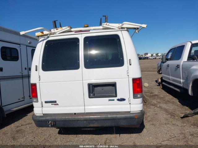 Ford E-150 Commercial Image 14