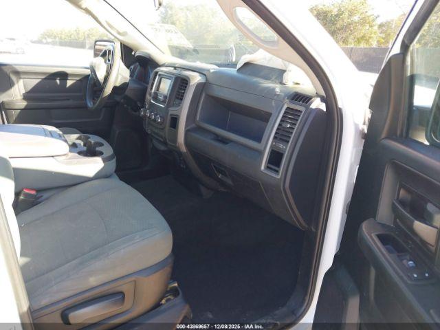 Ram 1500 Express  4x2 6'4 Box Image 12