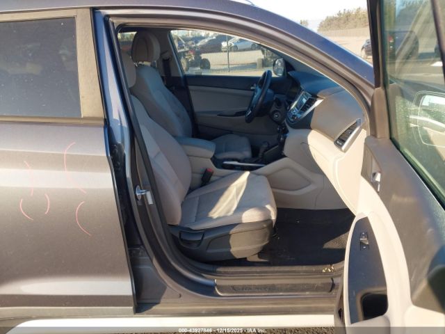 Hyundai TUCSON Se Image 13
