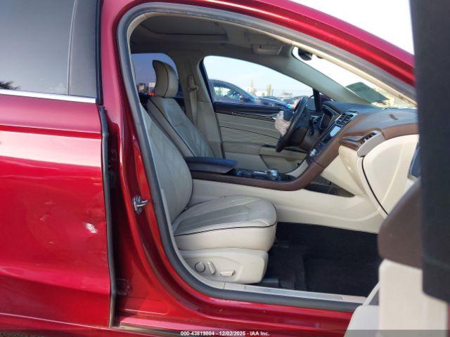 Ford Fusion Platinum Image 5