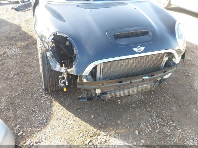 MINI Cooper S Image 4