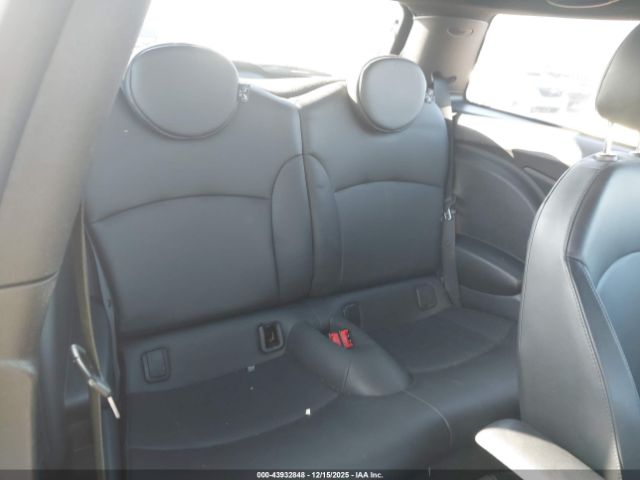 MINI Cooper S Image 5