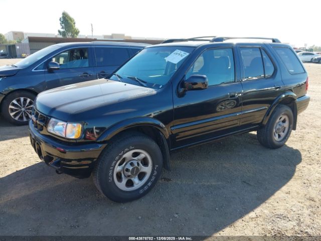Isuzu Rodeo Image 10