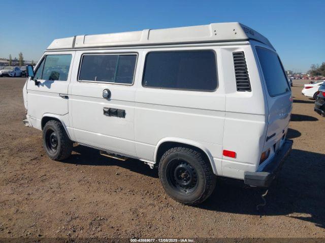 Volkswagen Vanagon Campmobile Image 4