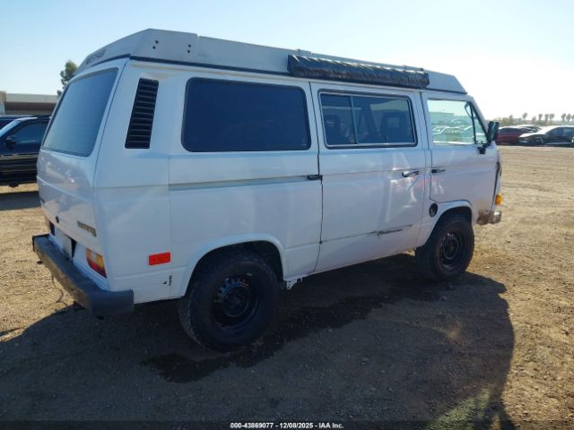 Volkswagen Vanagon Campmobile Image 3