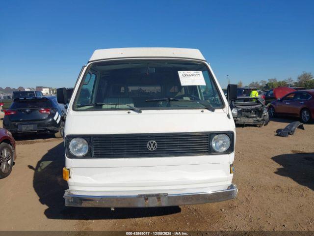 Volkswagen Vanagon Campmobile Image 16