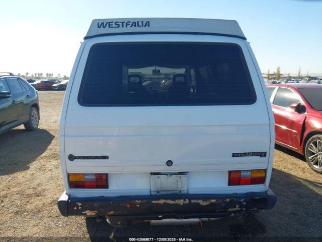 Volkswagen Vanagon Campmobile Image 14