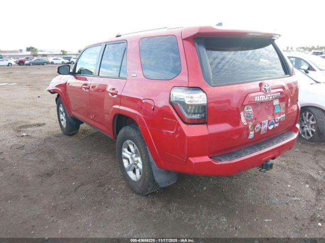 Toyota 4Runner Sr5 Image 6