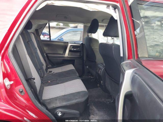 Toyota 4Runner Sr5 Image 16