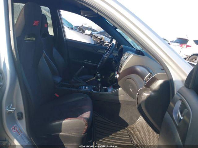 Subaru Impreza Image 6