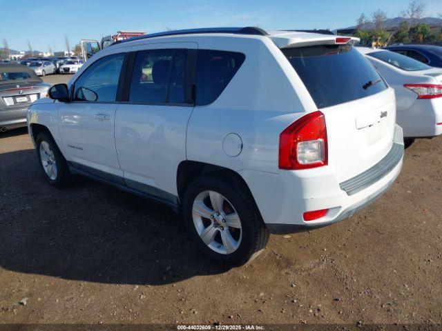 Jeep Compass Image 4