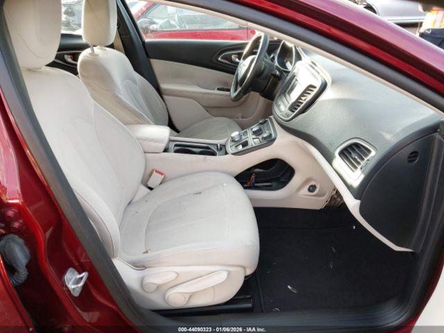 Chrysler 200 Limited Image 11