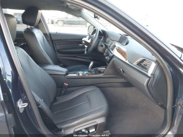 BMW 3 Series Image 6