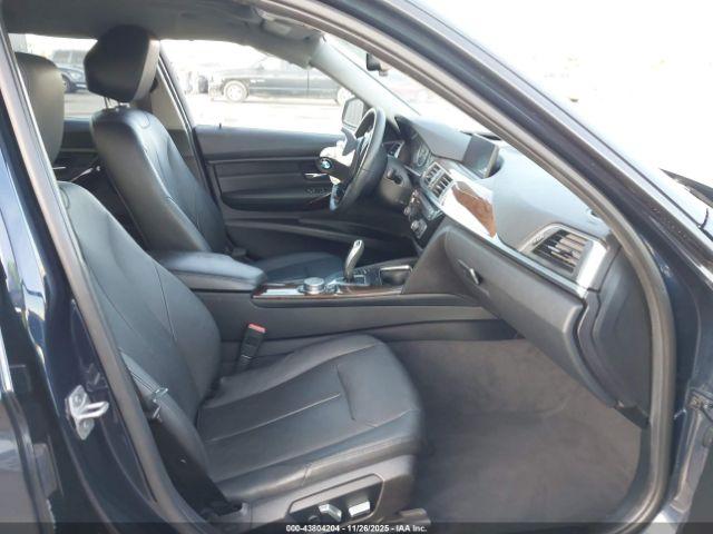 BMW 3 Series Image 6