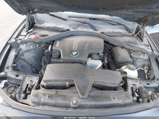 BMW 3 Series Image 10