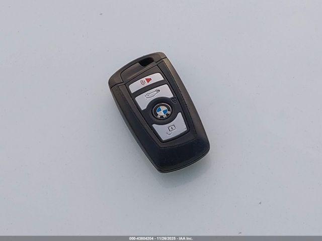 BMW 3 Series Image 11