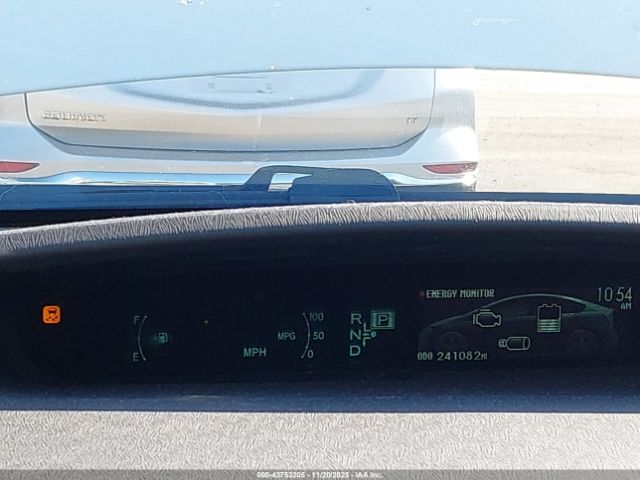 Toyota Prius Two Image 3