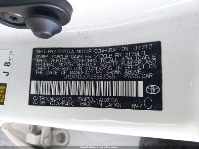 Toyota Prius Two Image 6