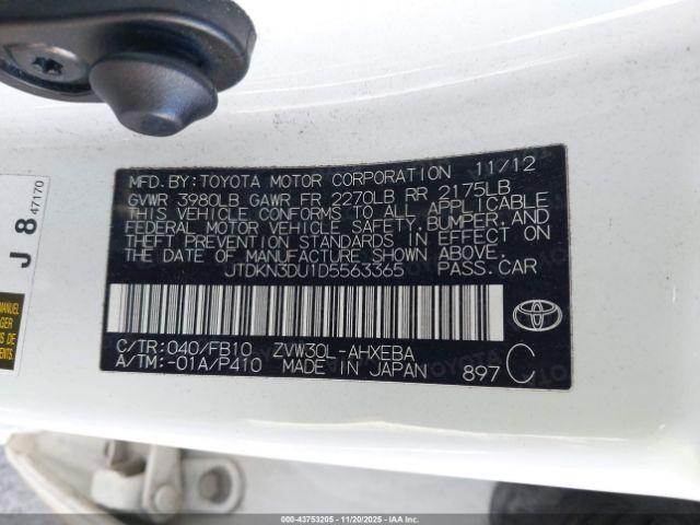 Toyota Prius Two Image 6