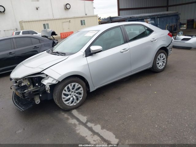 Toyota Corolla Le Image 11