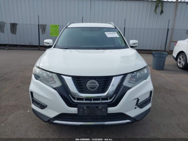 Nissan Rogue S Image 8