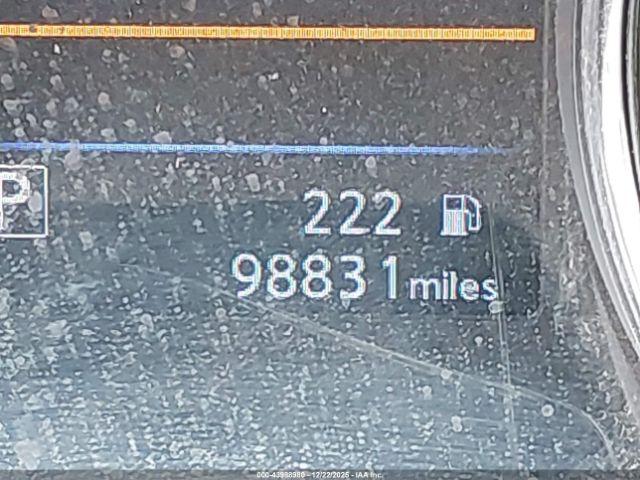 Nissan Rogue S Image 9