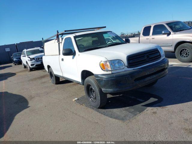  Salvage Toyota Tundra