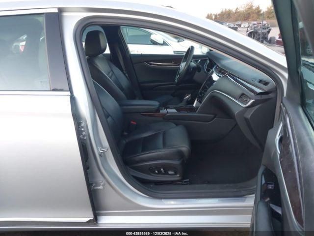 Cadillac XTS Luxury Image 7