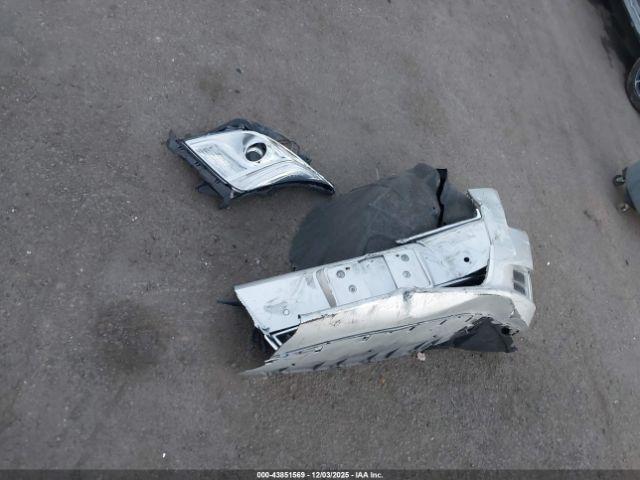 Cadillac XTS Luxury Image 5