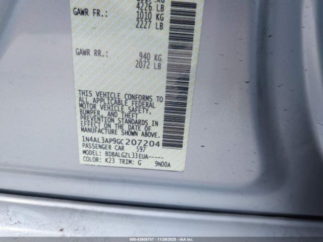 Nissan Altima Image 16