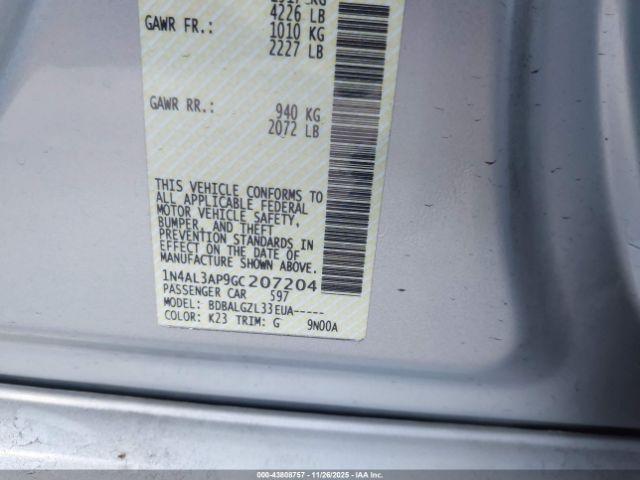 Nissan Altima Image 16