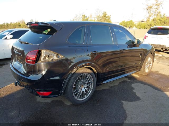 Porsche Cayenne Gts Image 15