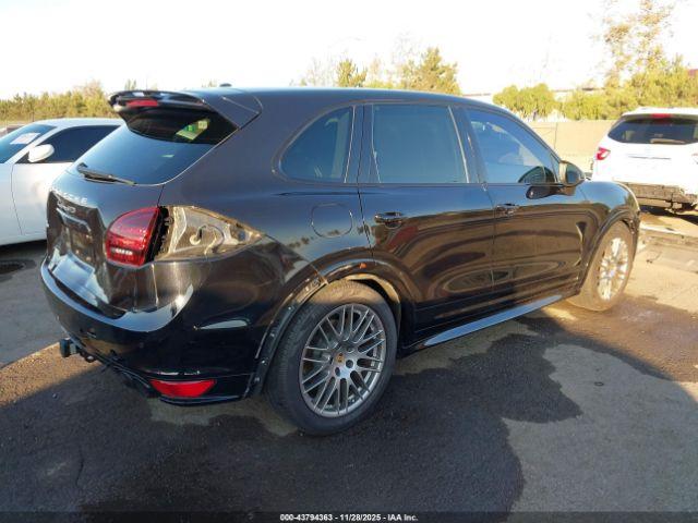 Porsche Cayenne Gts Image 15