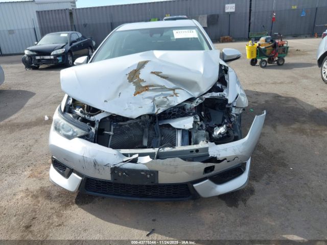 Toyota Corolla Image 15