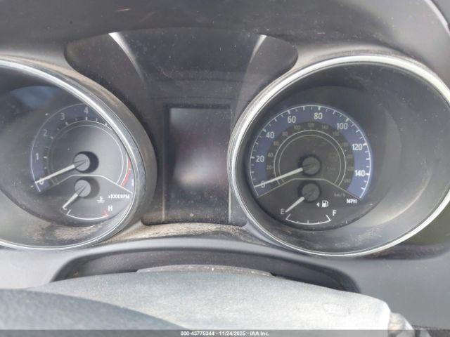 Toyota Corolla Image 8