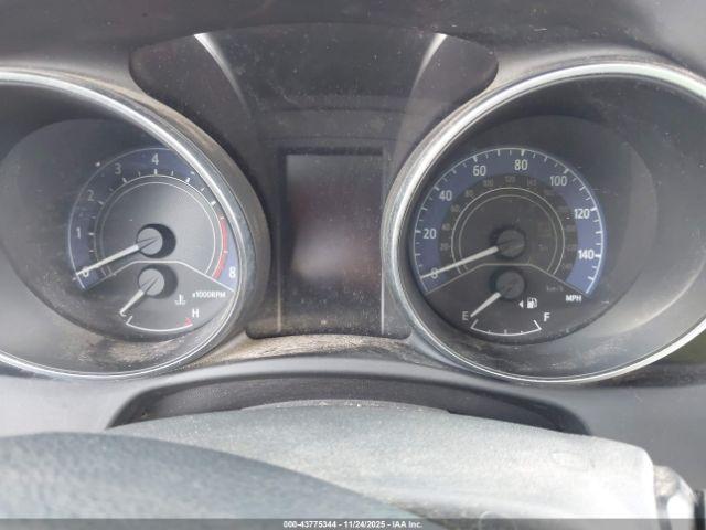 Toyota Corolla Image 12