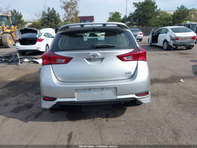 Toyota Corolla Image 14