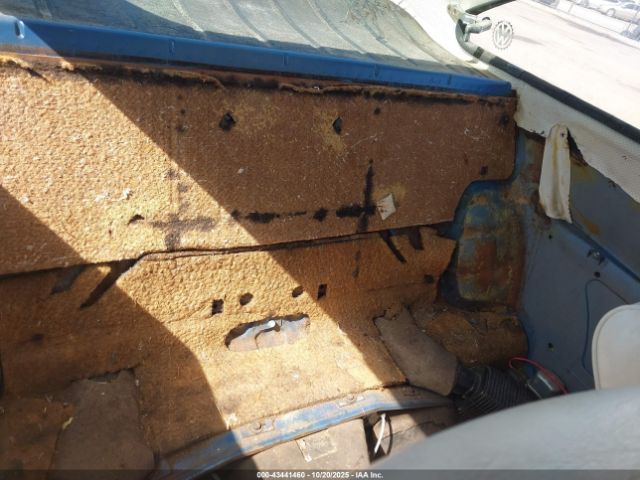 Volkswagen Type 3 Image 2