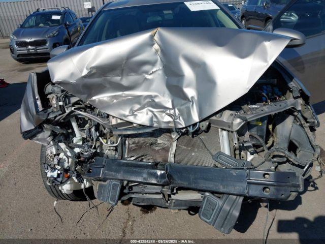 Toyota Corolla Le Plus Image 7