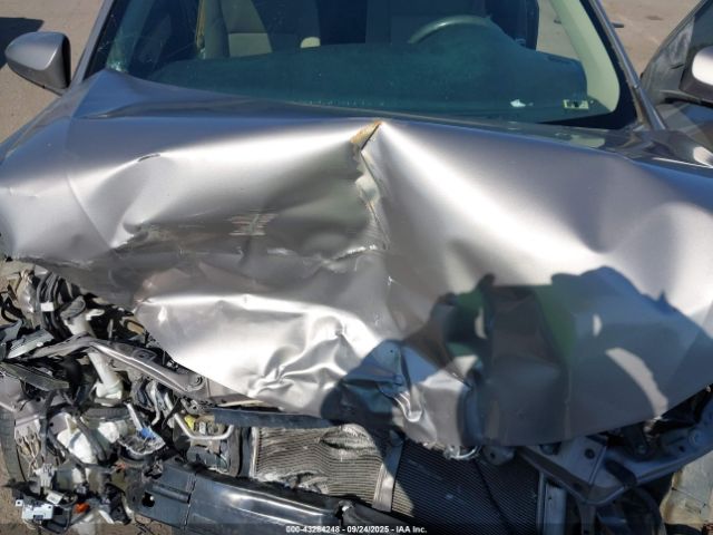 Toyota Corolla Le Plus Image 9