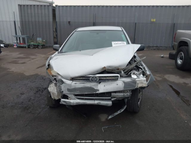 Toyota Corolla Ce Image 10