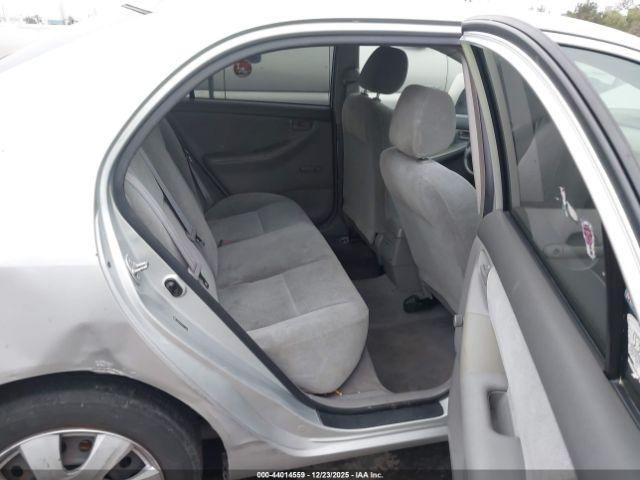 Toyota Corolla Ce Image 16