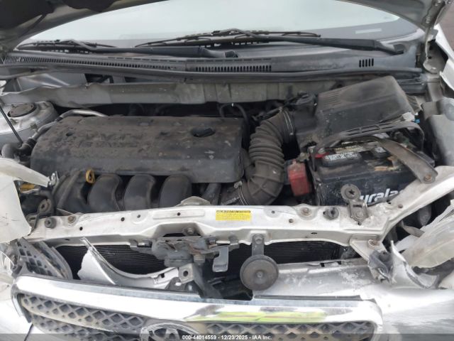 Toyota Corolla Ce Image 3