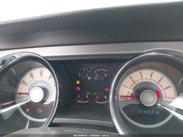 Ford Mustang Image 4